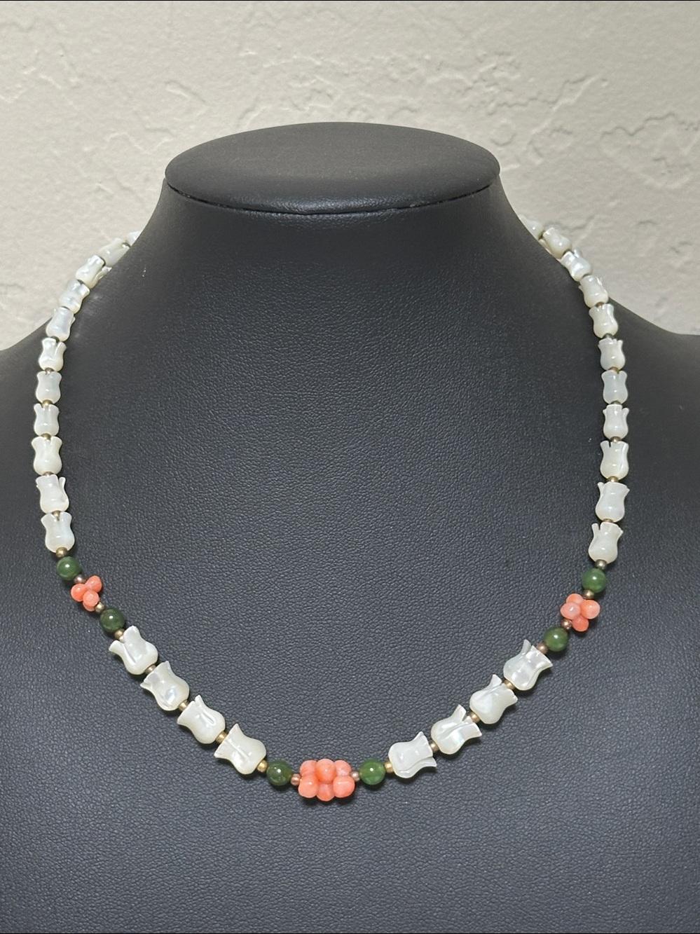 MOP Carved Tulip, Aventurine & Glass Bead Vintage Necklace